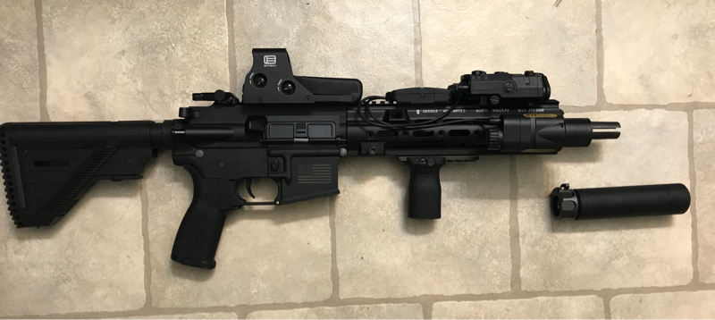 SOLD 416 with 10.5 inch replica Geissele rail | HopUp Airsoft