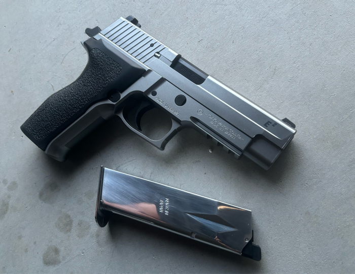 🩶 Tokyo Marui P226 E2 BLOWBACK CHROME 🩶 | HopUp Airsoft