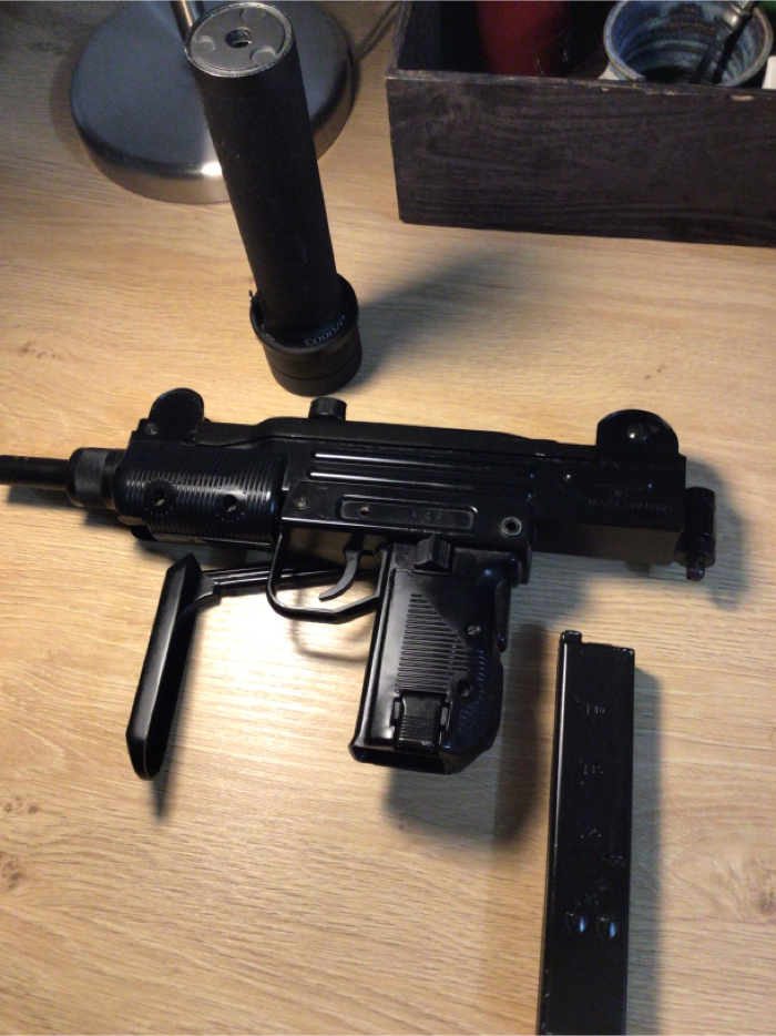 SOLD Gently used KWC CO2 GBB Mini UZI with full trades, and