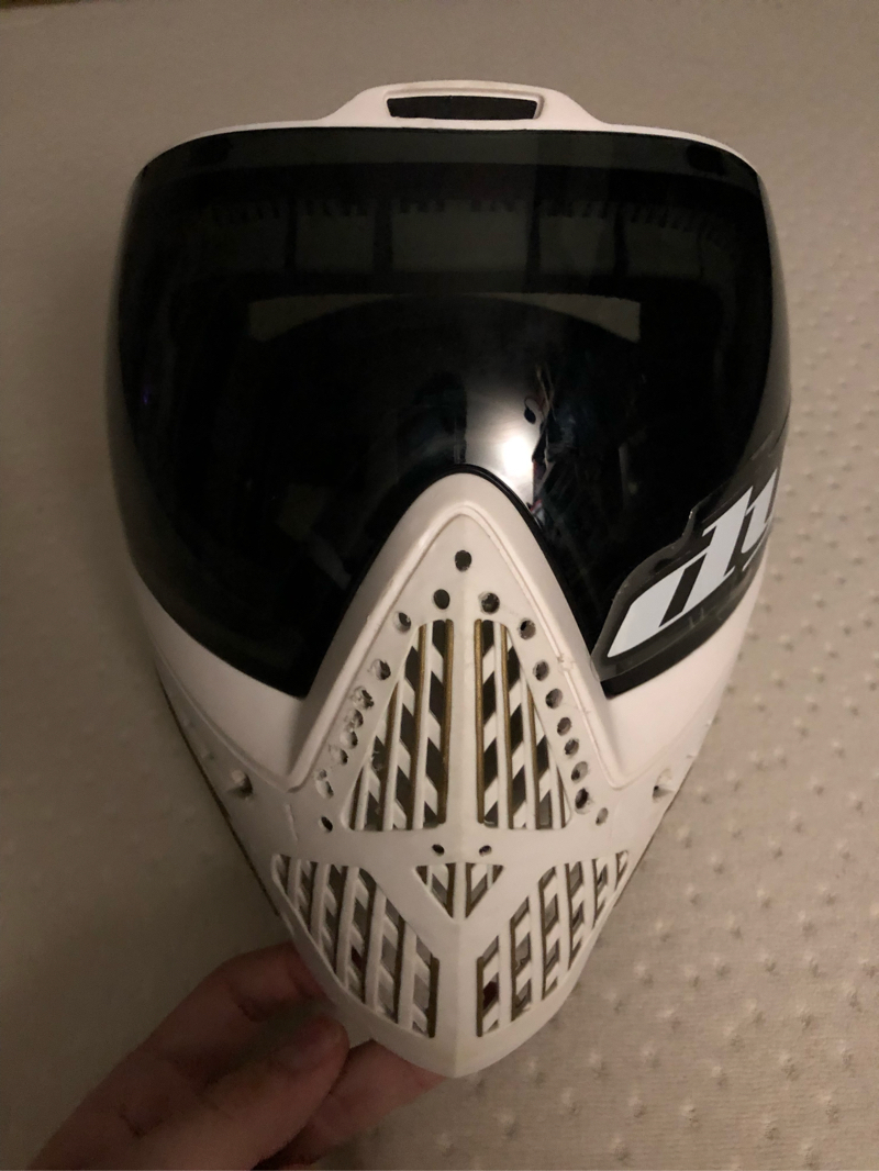 DYE i5 ホワイト/ゴールド Dye i5 - White/Gold – Lone Wolf Paintball